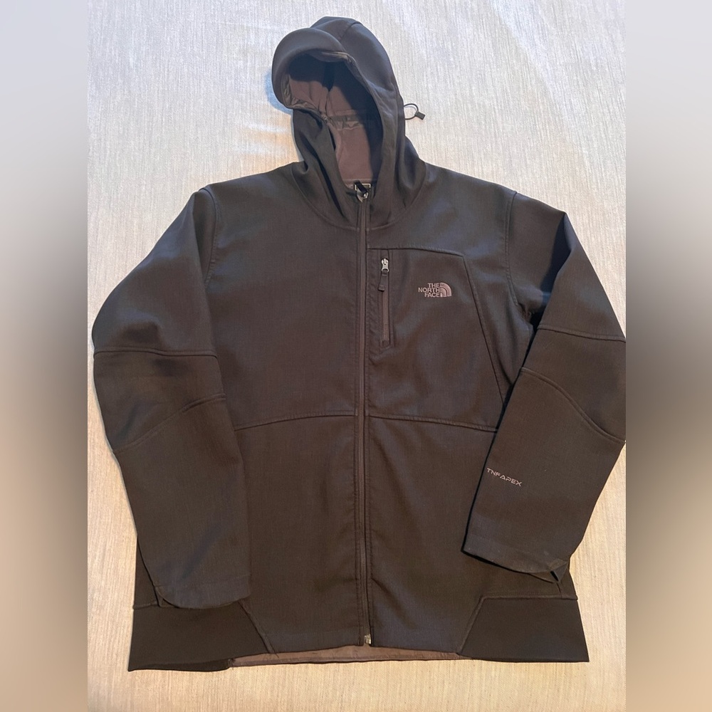 The NORTH FACE TNF APEX jacket for sale $140
